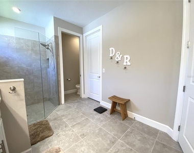 4520 Crestpoint Way - Photo Thumbnail 18