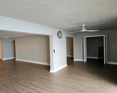 6440 Mourning Dove Drive - Photo Thumbnail 5