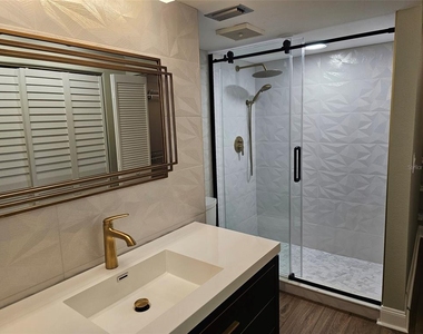 6440 Mourning Dove Drive - Photo Thumbnail 14