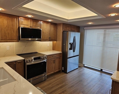 6440 Mourning Dove Drive - Photo Thumbnail 8
