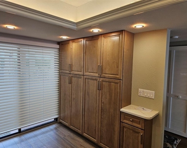 6440 Mourning Dove Drive - Photo Thumbnail 10