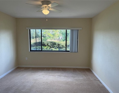 5697 Ashton Lake Drive - Photo Thumbnail 22