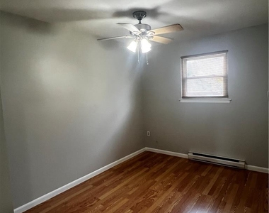 3113 Lucas Drive - Photo Thumbnail 10