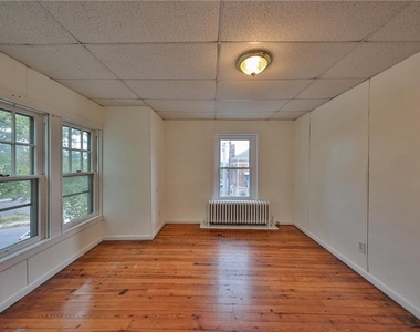 250 S 13th Street - Photo Thumbnail 22