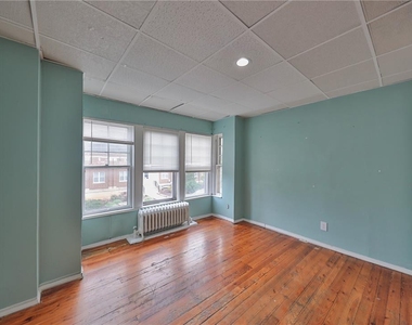 250 S 13th Street - Photo Thumbnail 25