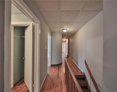 250 S 13th Street - Photo Thumbnail 19