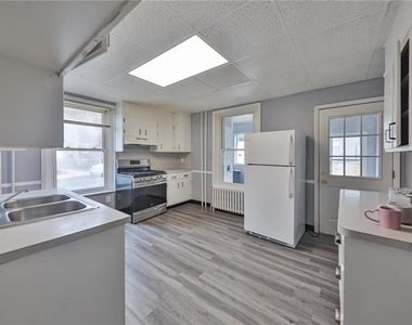 250 S 13th Street - Photo Thumbnail 18