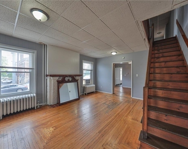 250 S 13th Street - Photo Thumbnail 6
