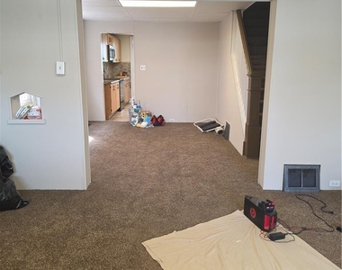 1502 7th Street - Photo Thumbnail 2