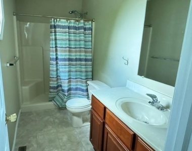 6668 Pioneer Drive - Photo Thumbnail 6