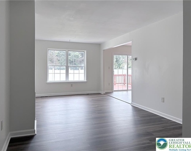 6411 Pioneer Drive - Photo Thumbnail 1