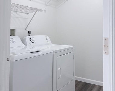 6411 Pioneer Drive - Photo Thumbnail 8