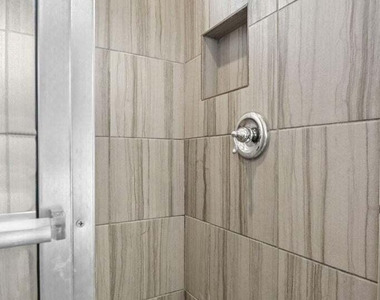 1021 Ultrastar Place - Photo Thumbnail 14