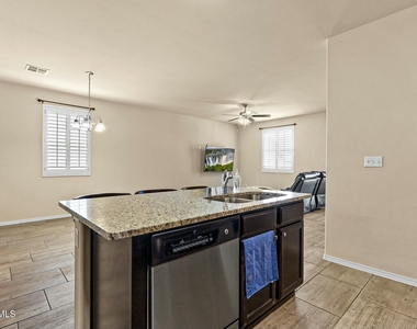 3909 Desert Dunes Drive - Photo Thumbnail 7