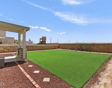 3909 Desert Dunes Drive - Photo Thumbnail 42