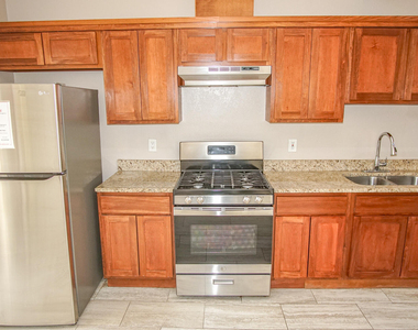 7320 Dale Road - Photo Thumbnail 7