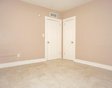 7320 Dale Road - Photo Thumbnail 17