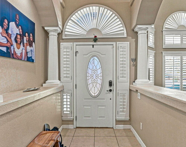 13566 Emerald Coast Lane - Photo Thumbnail 4