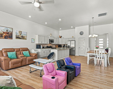 14585 John Mcneely Avenue - Photo Thumbnail 18