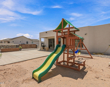 14585 John Mcneely Avenue - Photo Thumbnail 39