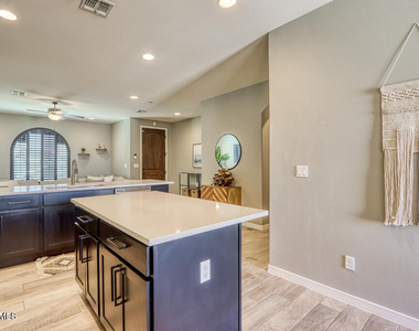 12515 Triple Crown Avenue - Photo Thumbnail 14