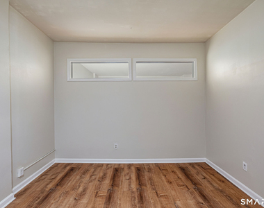 80 Cartright Street - Photo Thumbnail 13