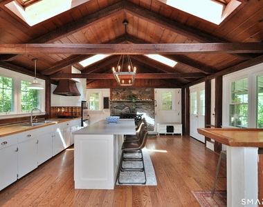 67 Tower Road - Photo Thumbnail 12