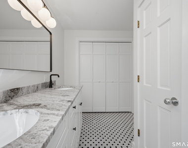 26 Ferry Road - Photo Thumbnail 13