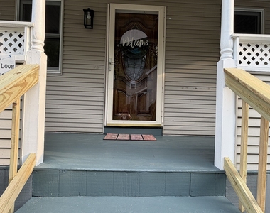 13 Ingraham Place - Photo Thumbnail 1
