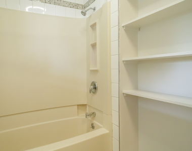 13 Ingraham Place - Photo Thumbnail 19
