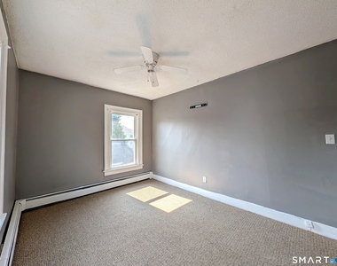 104 Elm Street - Photo Thumbnail 13