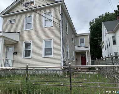 424 Dixwell Avenue - Photo Thumbnail 6