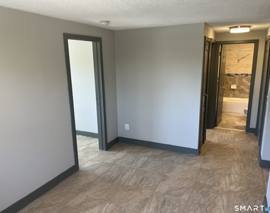 32 Cook Avenue - Photo Thumbnail 5