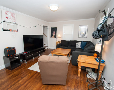 435 Ruth Street - Photo Thumbnail 1