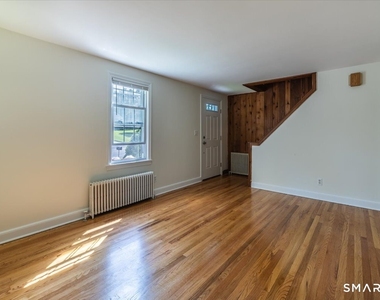 2759 Easton Turnpike - Photo Thumbnail 11