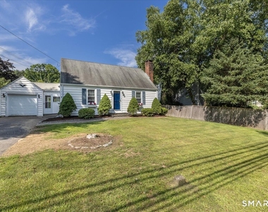 2759 Easton Turnpike - Photo Thumbnail 4
