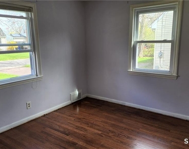 25 Madsen Road - Photo Thumbnail 5