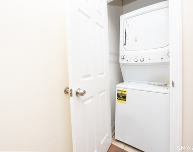157 Sage Avenue - Photo Thumbnail 6