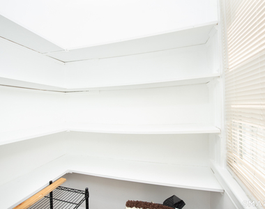 157 Sage Avenue - Photo Thumbnail 5