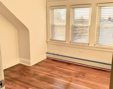 2 Pershing Street - Photo Thumbnail 8