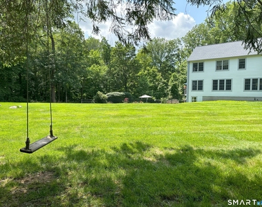 11 Van Campen Lane - Photo Thumbnail 15