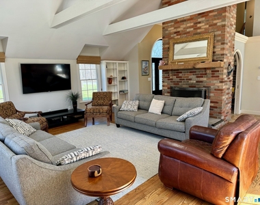 11 Van Campen Lane - Photo Thumbnail 21