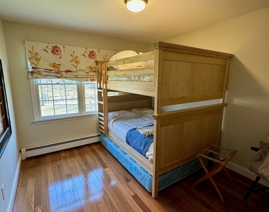 11 Van Campen Lane - Photo Thumbnail 36
