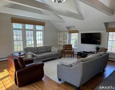 11 Van Campen Lane - Photo Thumbnail 20