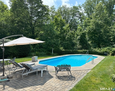 11 Van Campen Lane - Photo Thumbnail 7