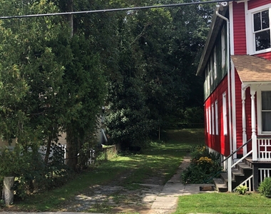 39 Pearl Street - Photo Thumbnail 22