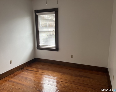 39 Pearl Street - Photo Thumbnail 13
