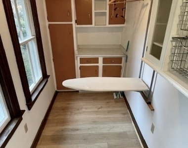 39 Pearl Street - Photo Thumbnail 17