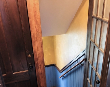 39 Pearl Street - Photo Thumbnail 20