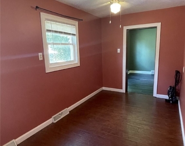 507 Cherry St - Photo Thumbnail 13